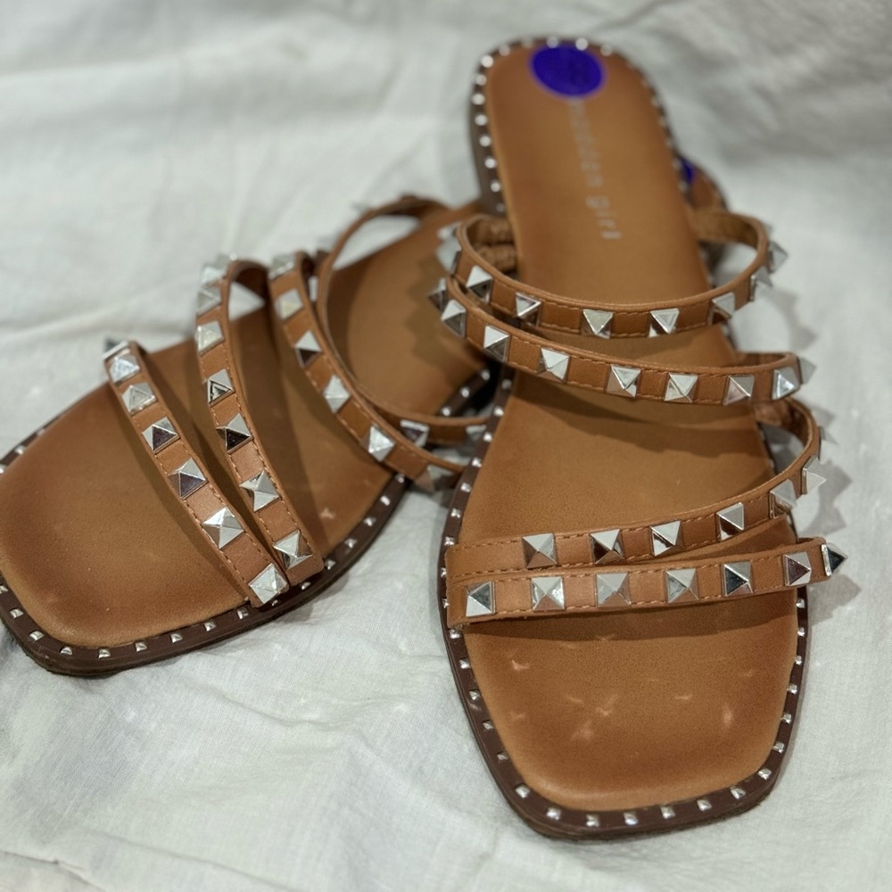 Women’s Stud Sandals